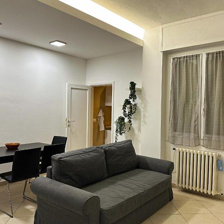 Modern Cenisio Apartment - Self Check-In & Parking Milano Ngoại thất bức ảnh
