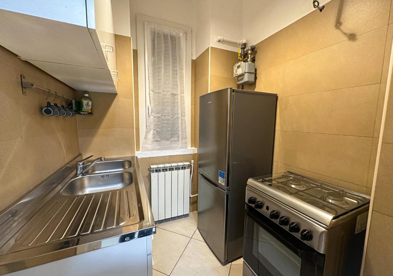 Modern Cenisio Apartment - Self Check-In & Parking Milano Ngoại thất bức ảnh